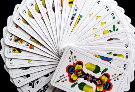 Deck Design - White and Yellow Playing Cards